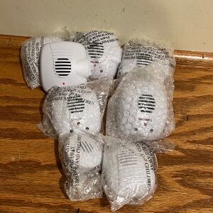 Bell & Howell Ultrasonic Pest Repeller